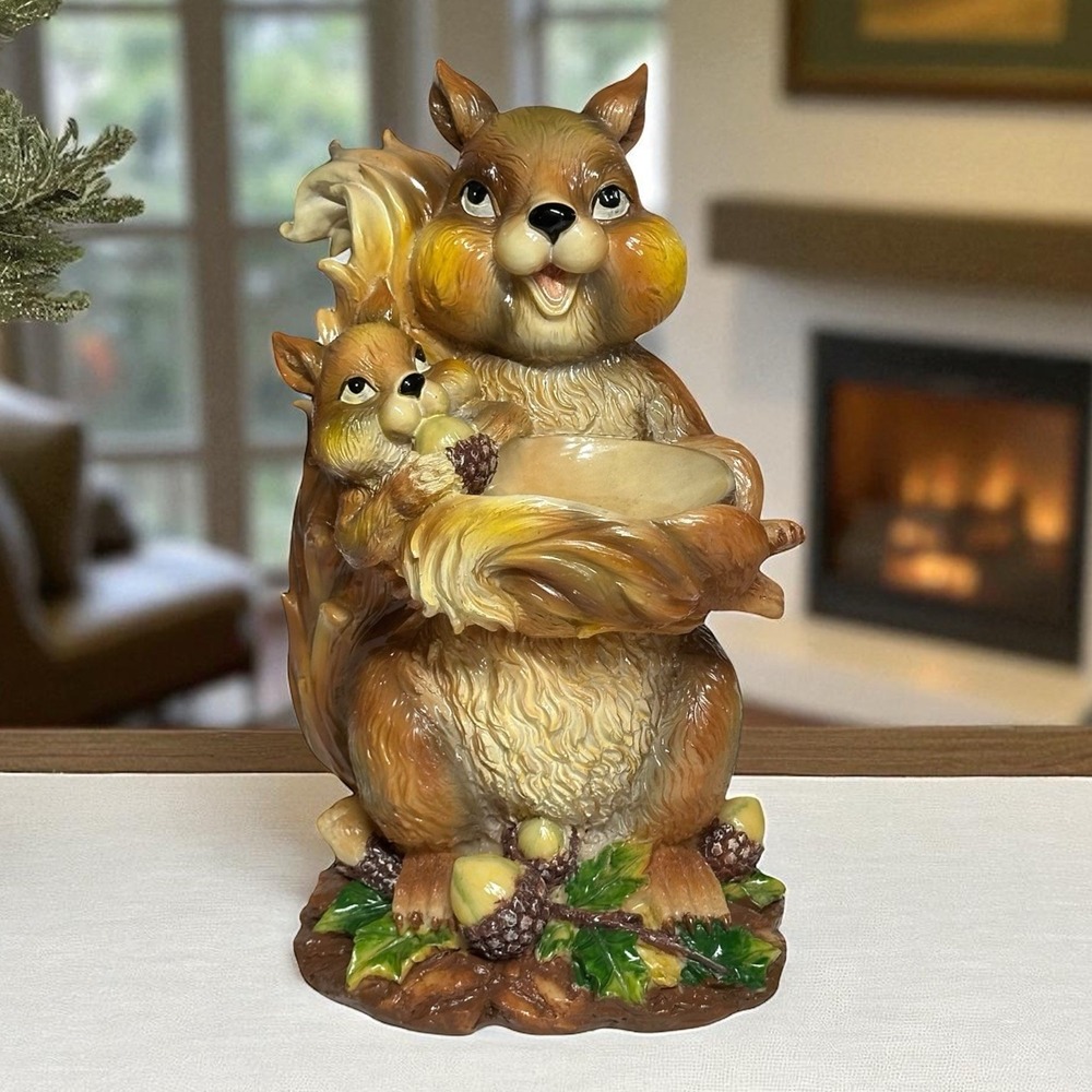 VTG Squirrel Mom Baby‎ Table Decor Nut Dish Fall Acorns Resin Kitschy 12"